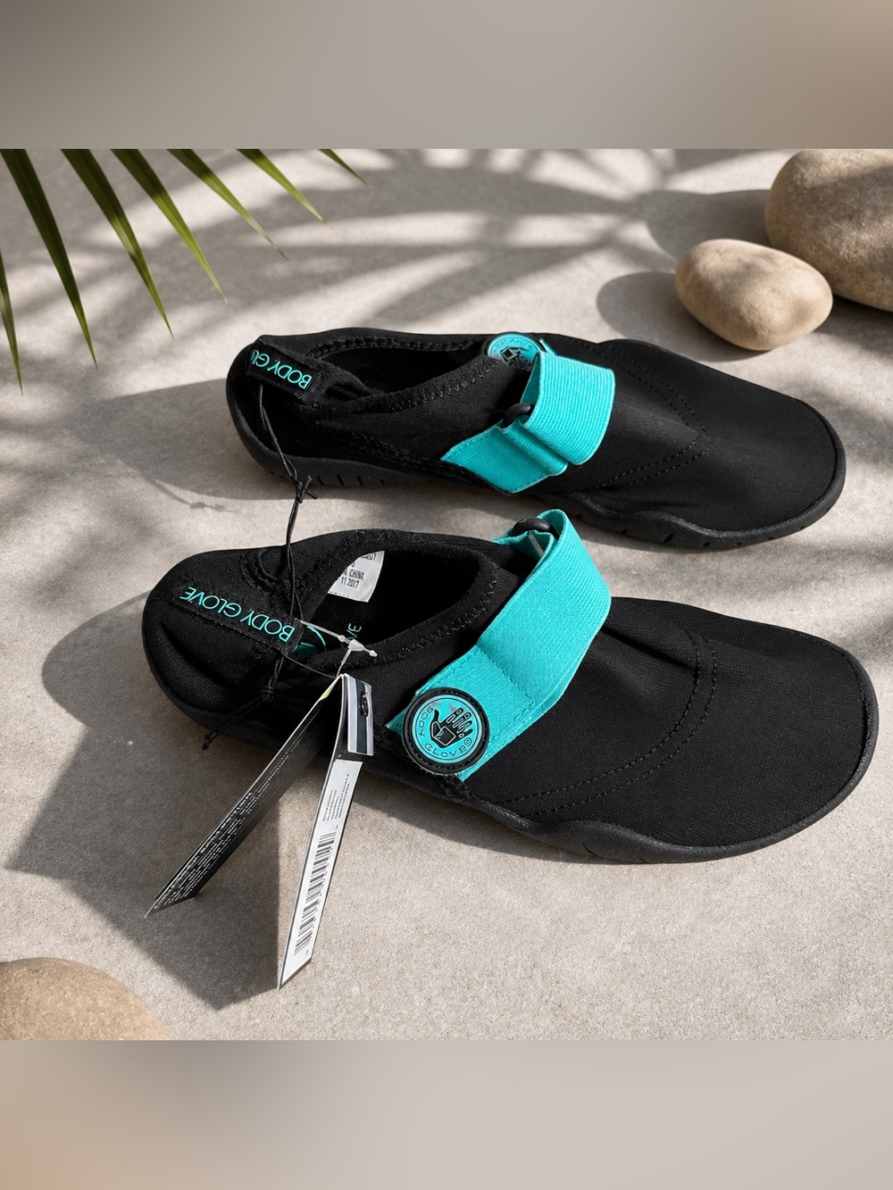 Body Glove Black Water Shoes with Mint Strap, Women’s Size US 7, New, Aqua Sock
